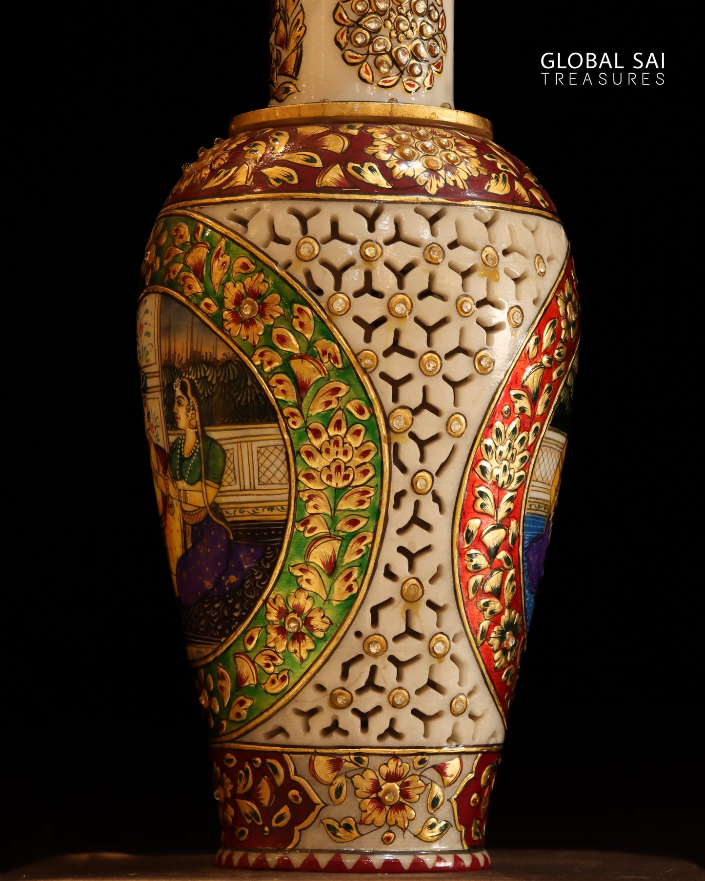 Flower vase